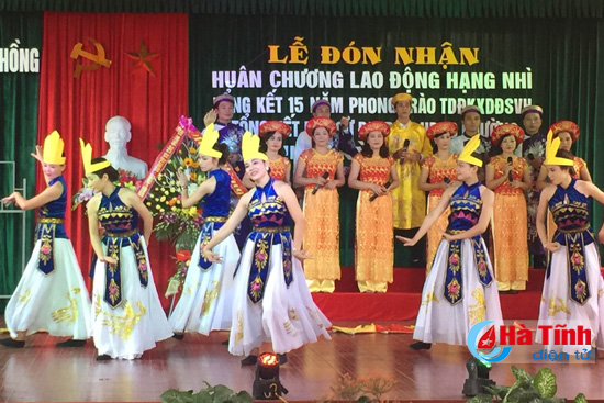 phuong nam hong don nhan huan chuong lao dong hang nhi