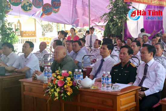 phuong nam hong don nhan huan chuong lao dong hang nhi