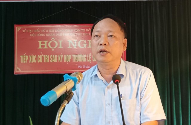 Tổ đại biểu số 2 HĐND thị xã tiếp xúc cử tri sau kỳ họp tại phường Đức Thuận